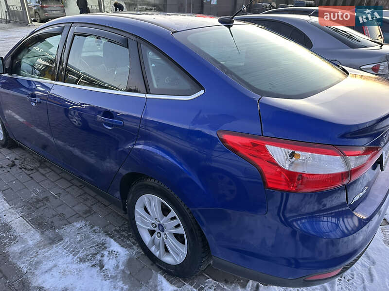 Седан Ford Focus 2012 в Ровно
