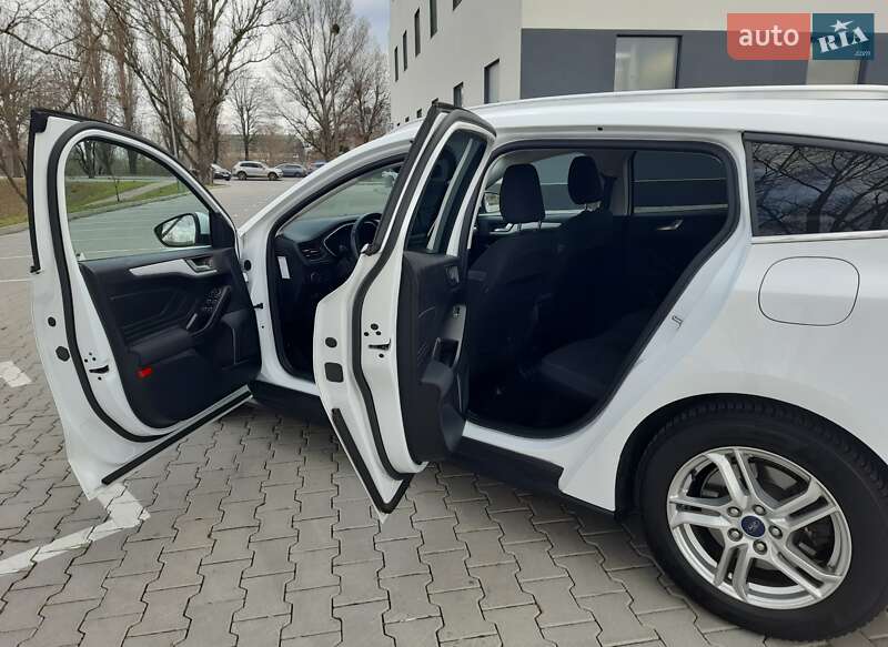 Универсал Ford Focus 2019 в Хмельницком