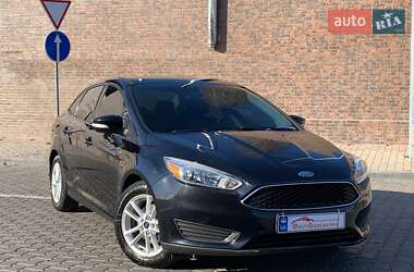 Седан Ford Focus 2015 в 