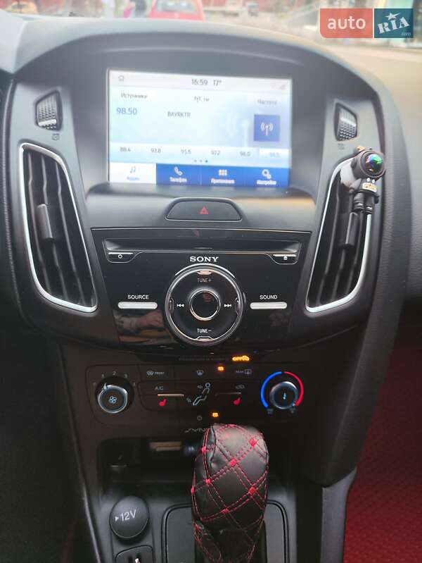 Хэтчбек Ford Focus 2018 в Киеве