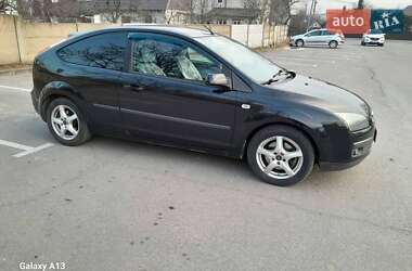 Хэтчбек Ford Focus 2006 в Киеве