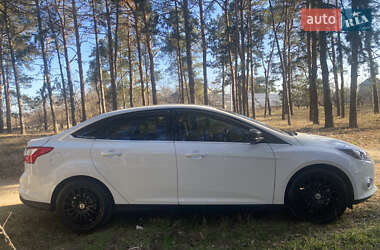 Седан Ford Focus 2012 в 