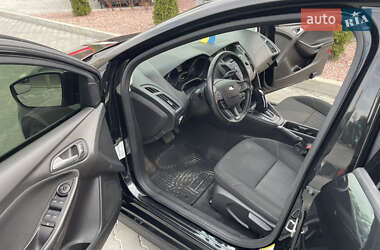 Седан Ford Focus 2015 в Луцке