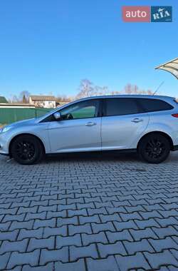 Универсал Ford Focus 2014 в 