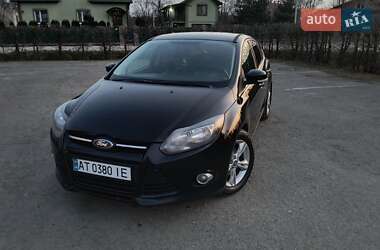 Хэтчбек Ford Focus 2013 в 