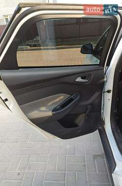 Универсал Ford Focus 2013 в 