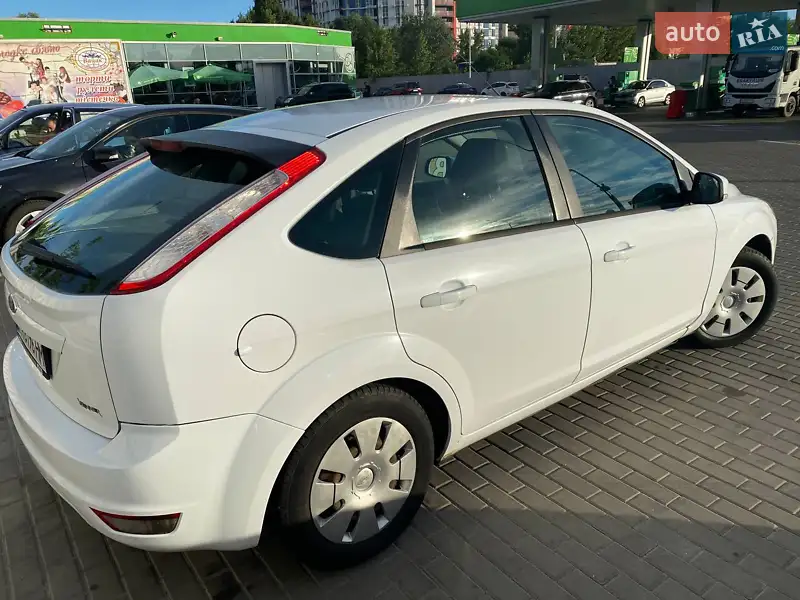 Ford Focus 2011