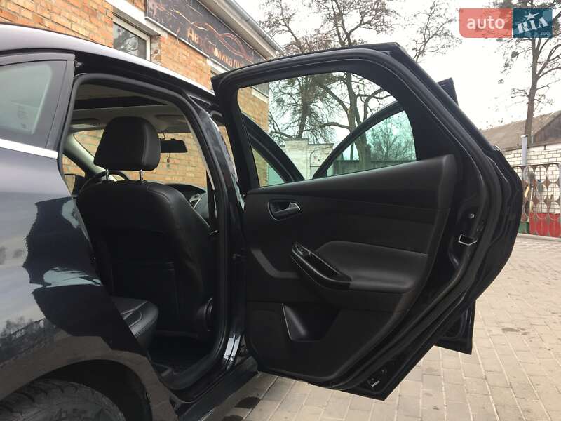 Седан Ford Focus 2012 в Лубнах