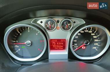 Универсал Ford Focus 2010 в 