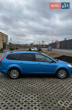 Универсал Ford Focus 2010 в 