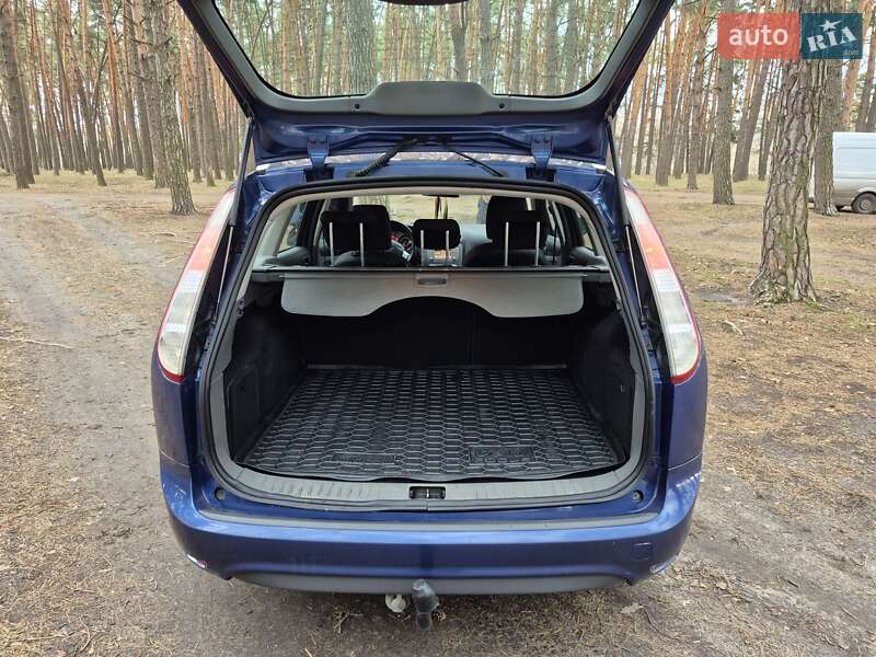 Универсал Ford Focus 2009 в Заводском