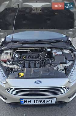 Седан Ford Focus 2018 в 