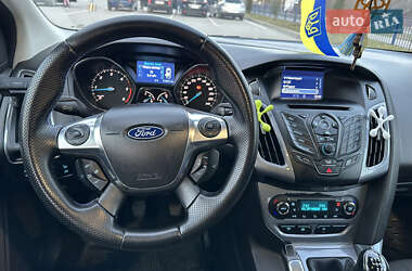 Универсал Ford Focus 2011 в 