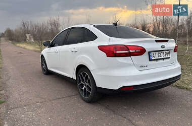 Седан Ford Focus 2017 в 