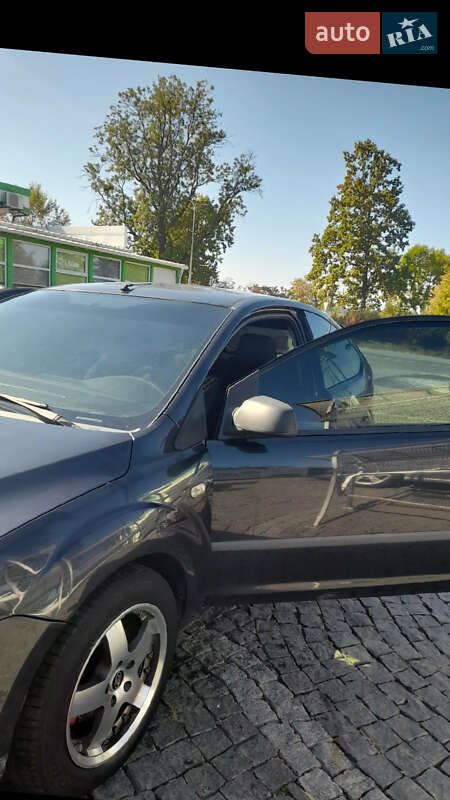 Хетчбек Ford Focus 2007 в Золочеві