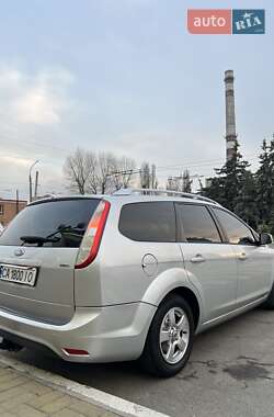 Универсал Ford Focus 2010 в 