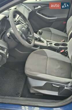 Универсал Ford Focus 2012 в 