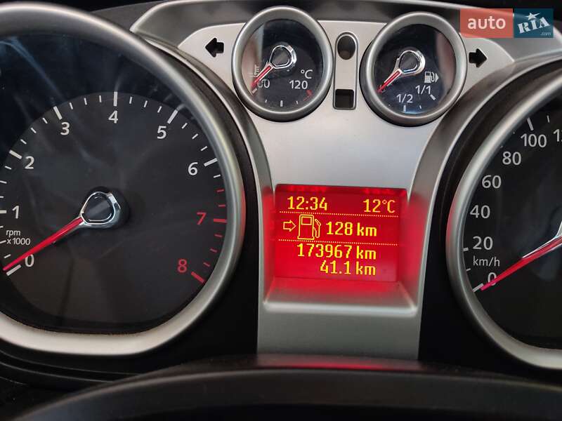 Седан Ford Focus 2008 в Києві