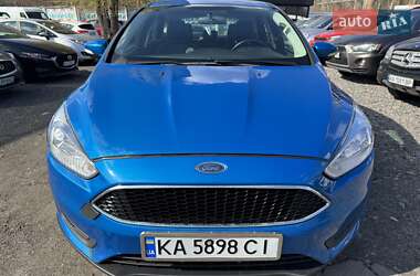 Хэтчбек Ford Focus 2014 в 