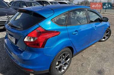 Хэтчбек Ford Focus 2014 в 