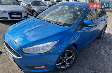 Хэтчбек Ford Focus 2014 в 