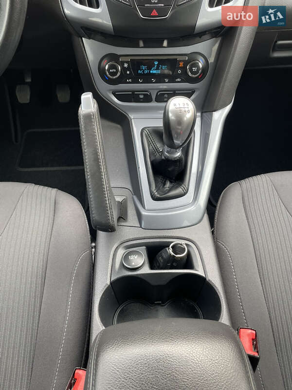 Универсал Ford Focus 2011 в Стрые фото 31 Универсал Ford Focus 2011 в Стрые