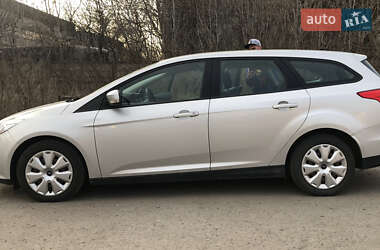 Универсал Ford Focus 2014 в 