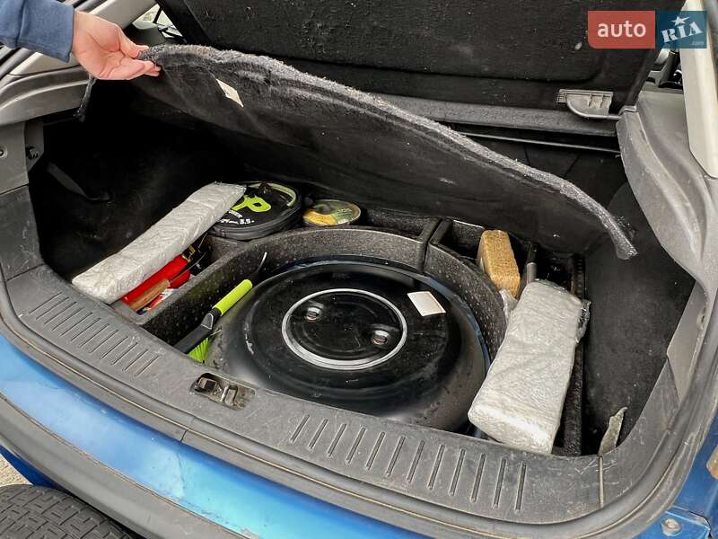 Хэтчбек Ford Focus 2006 в Киеве фото 12 Хэтчбек Ford Focus 2006 в Киеве
