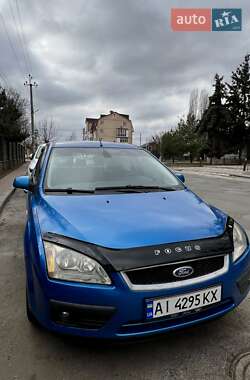 Хэтчбек Ford Focus 2006 в 