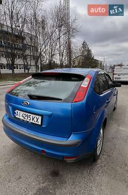 Хэтчбек Ford Focus 2006 в 