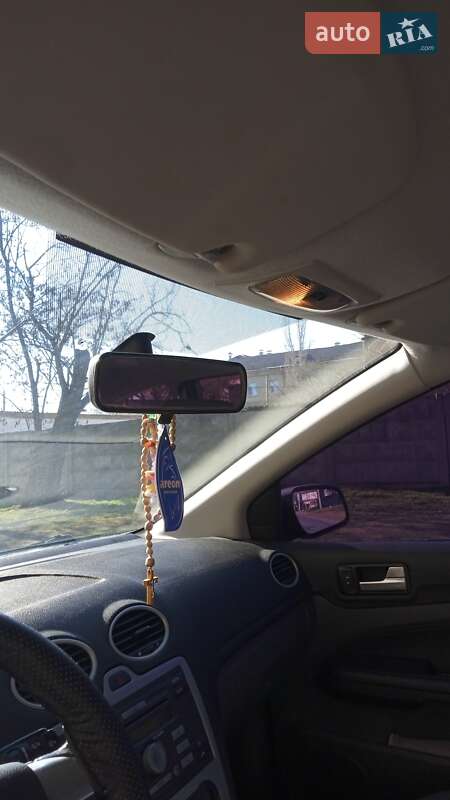 Универсал Ford Focus 2006 в Николаеве фото 4 Универсал Ford Focus 2006 в Николаеве