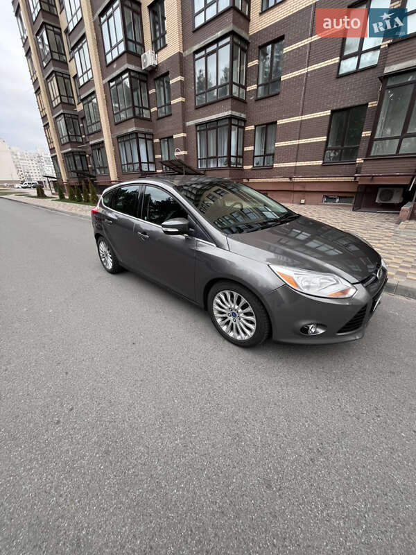 Хэтчбек Ford Focus 2011 в Чернигове