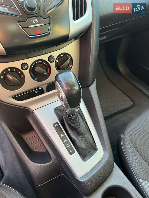 Седан Ford Focus 2011 в Львове