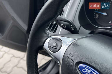 Универсал Ford Focus 2013 в 