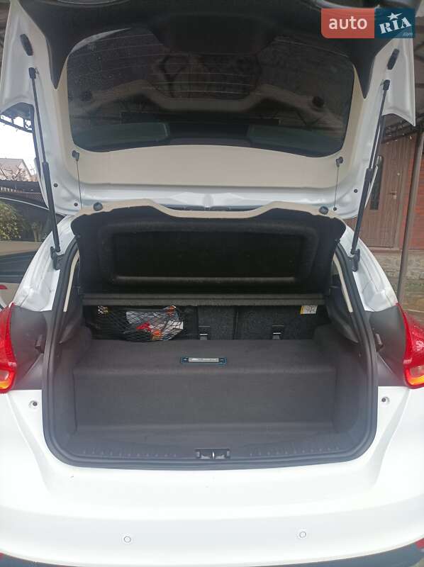 Хэтчбек Ford Focus 2018 в Кагарлыке фото 15 Хэтчбек Ford Focus 2018 в Кагарлыке