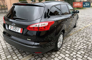 Универсал Ford Focus 2014 в 