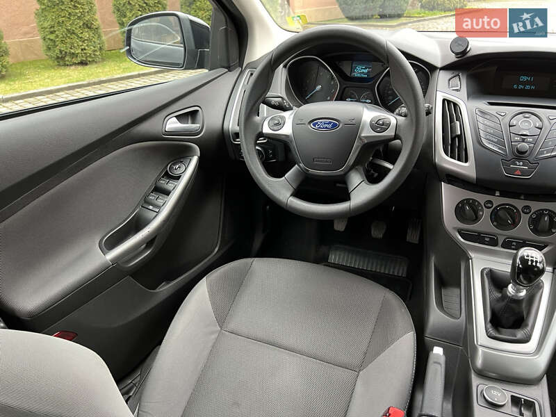 Універсал Ford Focus 2014 в Мукачевому фото 21 Універсал Ford Focus 2014 в Мукачевому