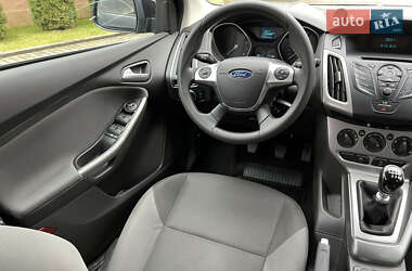 Универсал Ford Focus 2014 в 