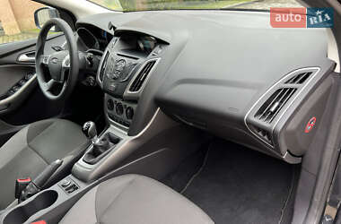 Универсал Ford Focus 2014 в 