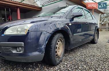 Хэтчбек Ford Focus 2006 в 
