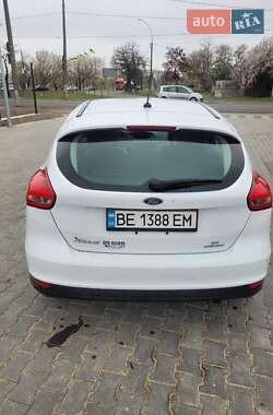 Хэтчбек Ford Focus 2016 в 