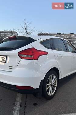 Хэтчбек Ford Focus 2017 в 