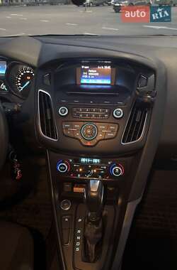 Хэтчбек Ford Focus 2017 в 