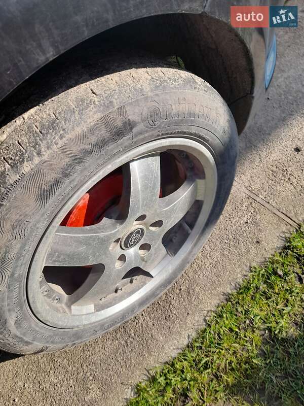 Хетчбек Ford Focus 2007 в Золочеві