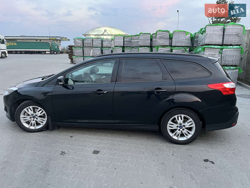 Універсал Ford Focus 2012 в Сарнах