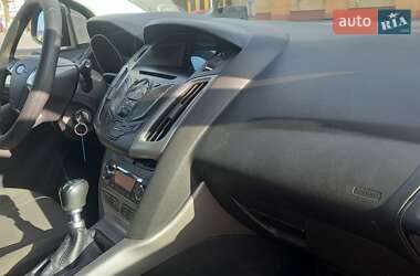 Универсал Ford Focus 2013 в 