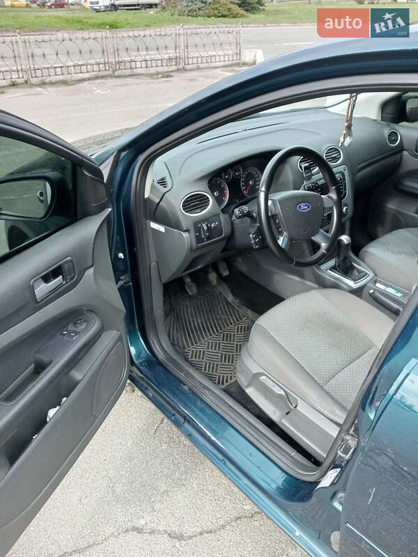 Седан Ford Focus 2007 в Киеве