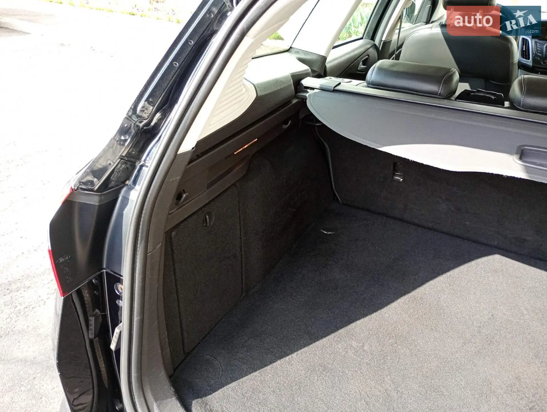 2011 Ford Focus - мініатюра 8