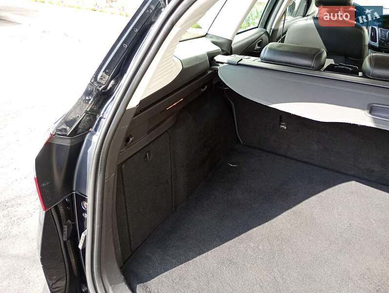 Универсал Ford Focus 2011 в Здолбунове