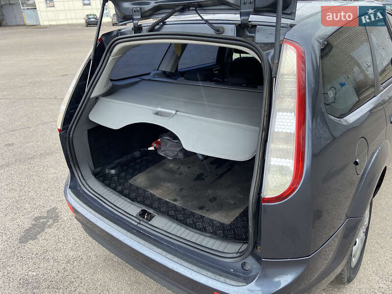 Універсал Ford Focus 2010 в Кривому Розі